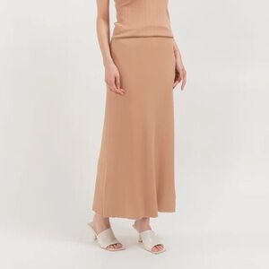 (NWT) ZARA Knit Midi Skirt